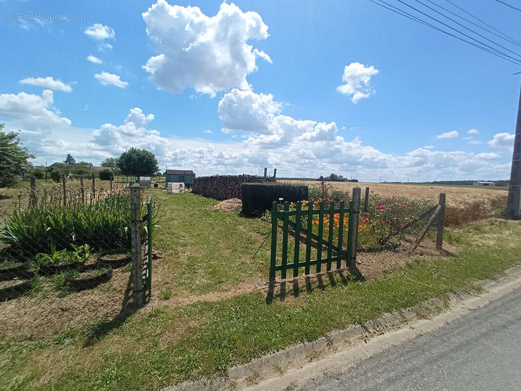 Terrain à CRUCHERAY