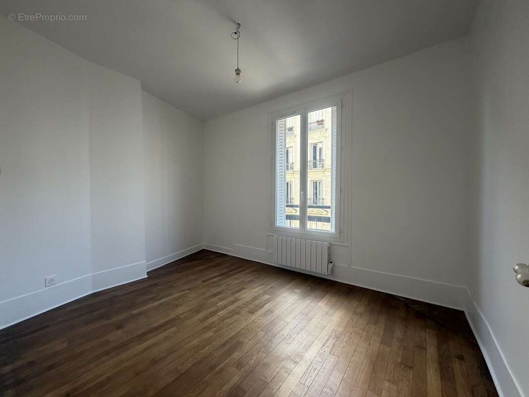 Appartement 43 m² à Paris-18e  - photo 9