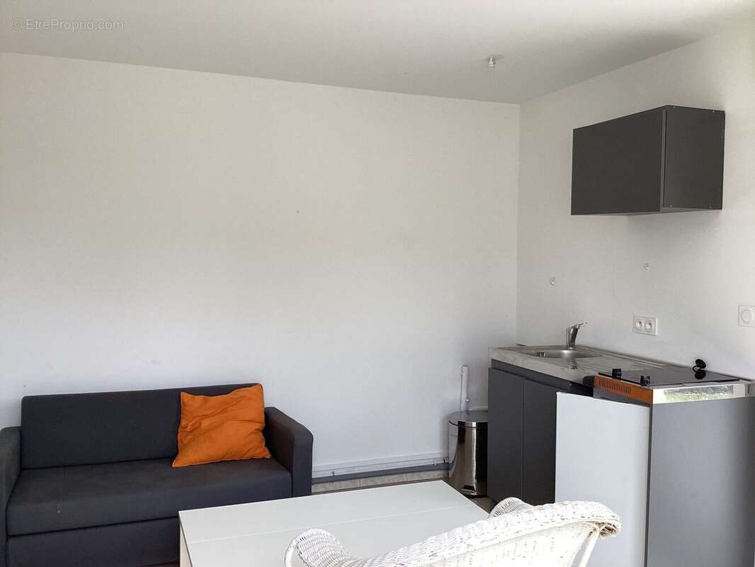 PIECE DE VIE MAISON D'environ 50m² - Maison à LE VERDON-SUR-MER