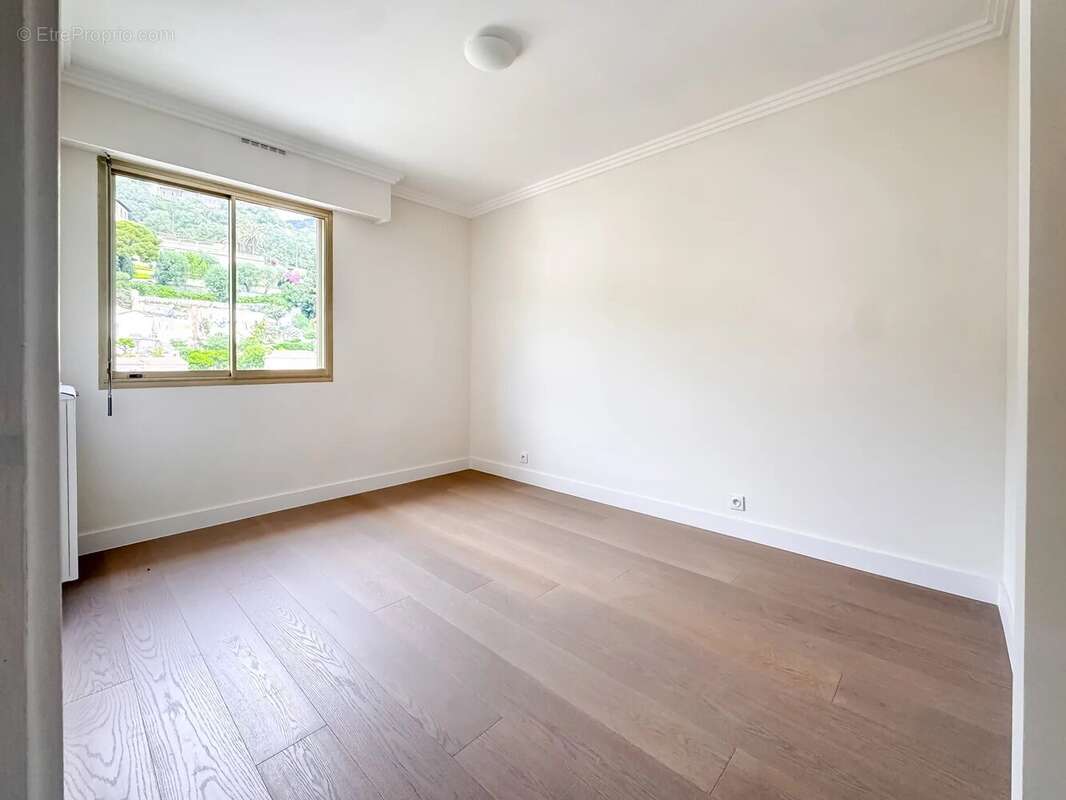 Appartement à BEAULIEU-SUR-MER