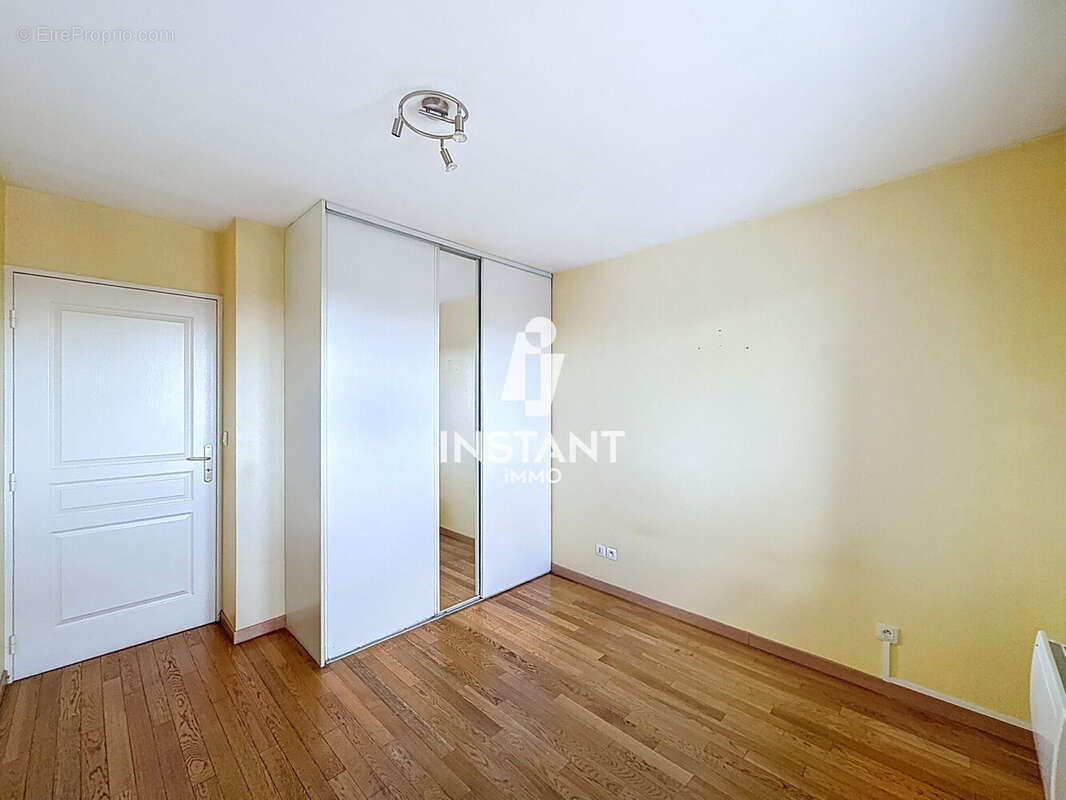 Appartement à LE BLANC-MESNIL