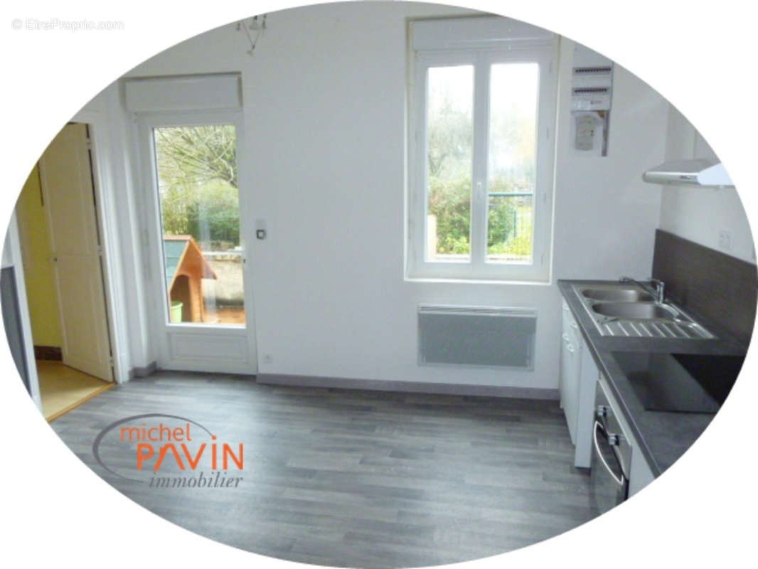 Maison à JOUET-SUR-L&#039;AUBOIS