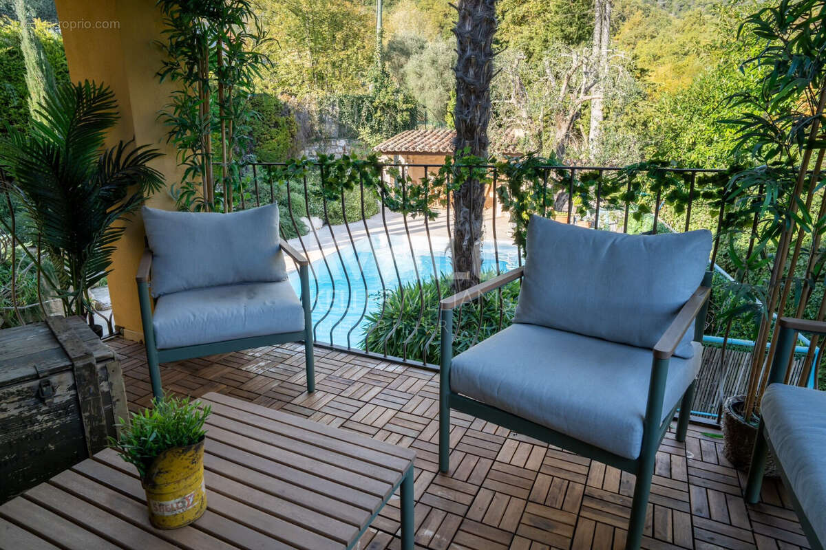 Maison 133 m² à Tourrettes-Sur-Loup  - photo 6