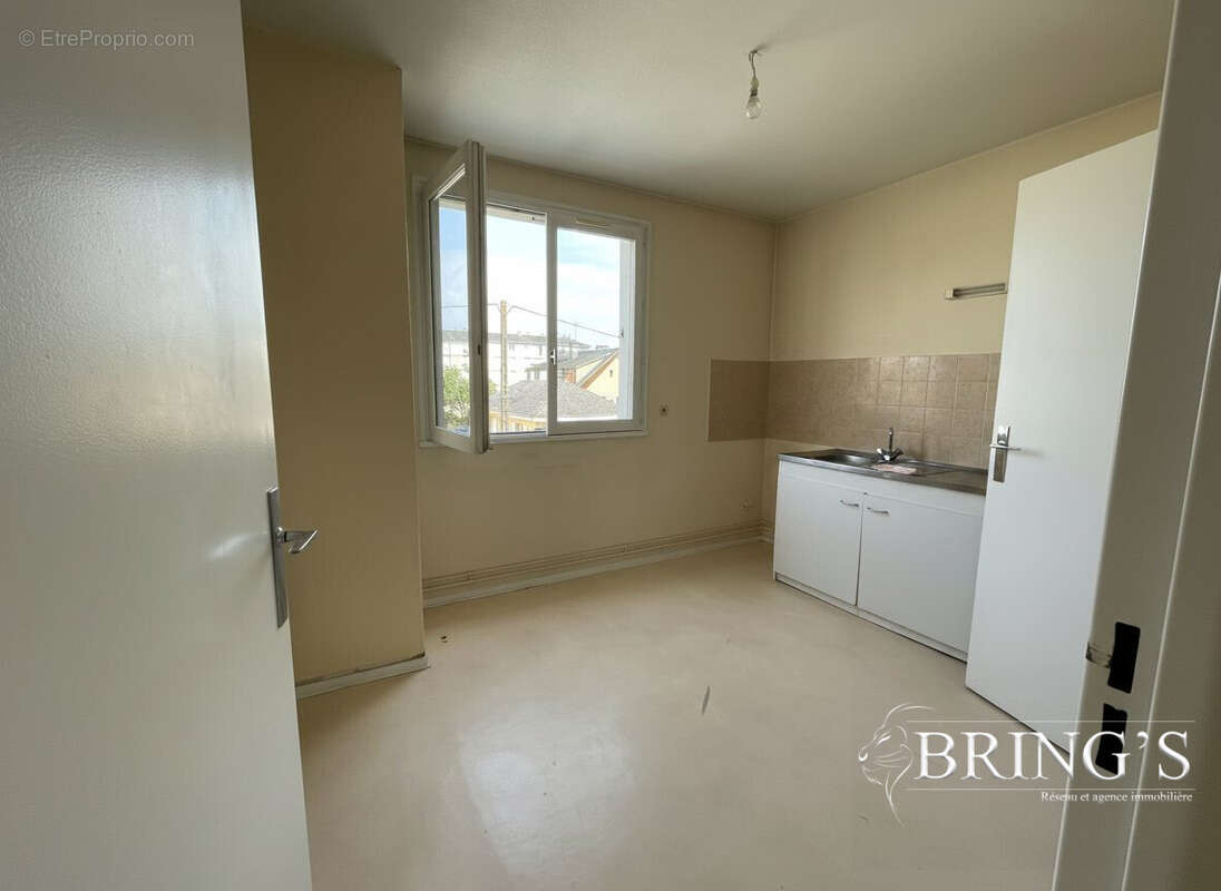 Appartement 51 m² à Alencon  - photo 6