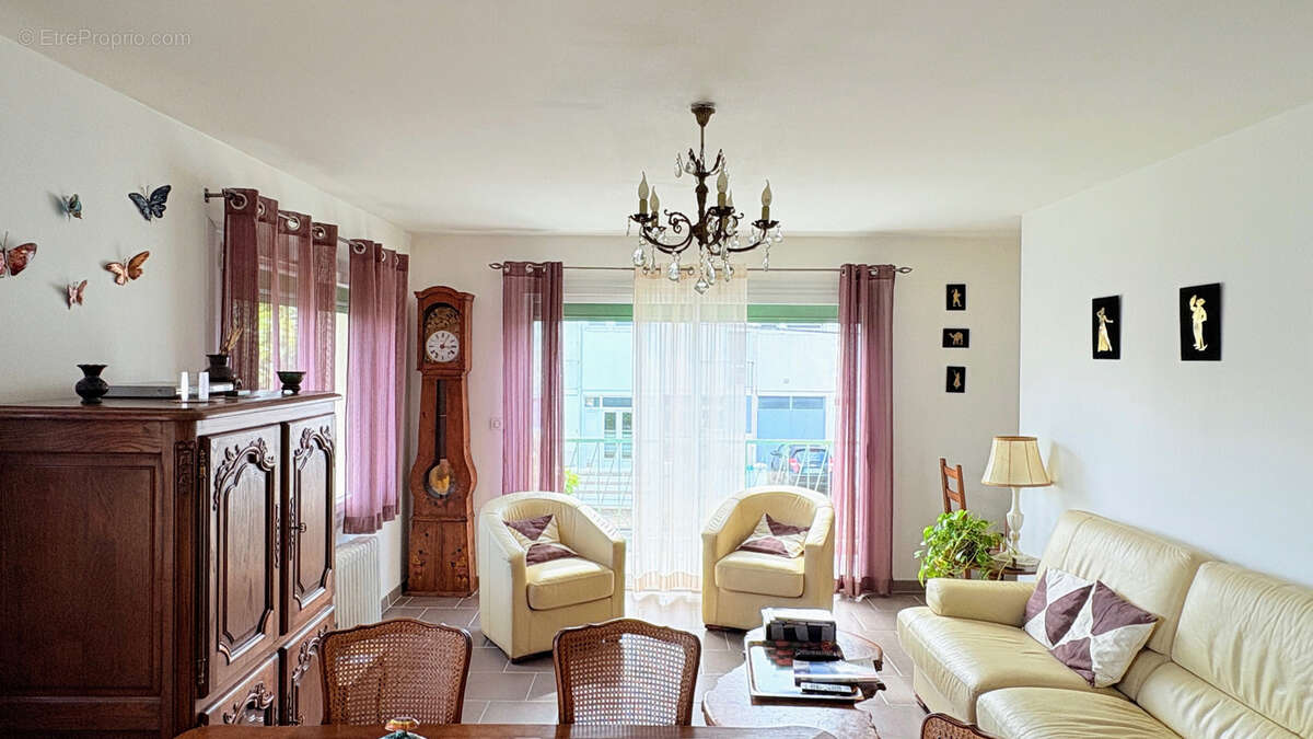 Maison à SAINT-GEORGES-DE-DIDONNE