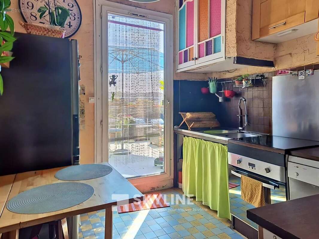 Appartement à MARSEILLE-15E