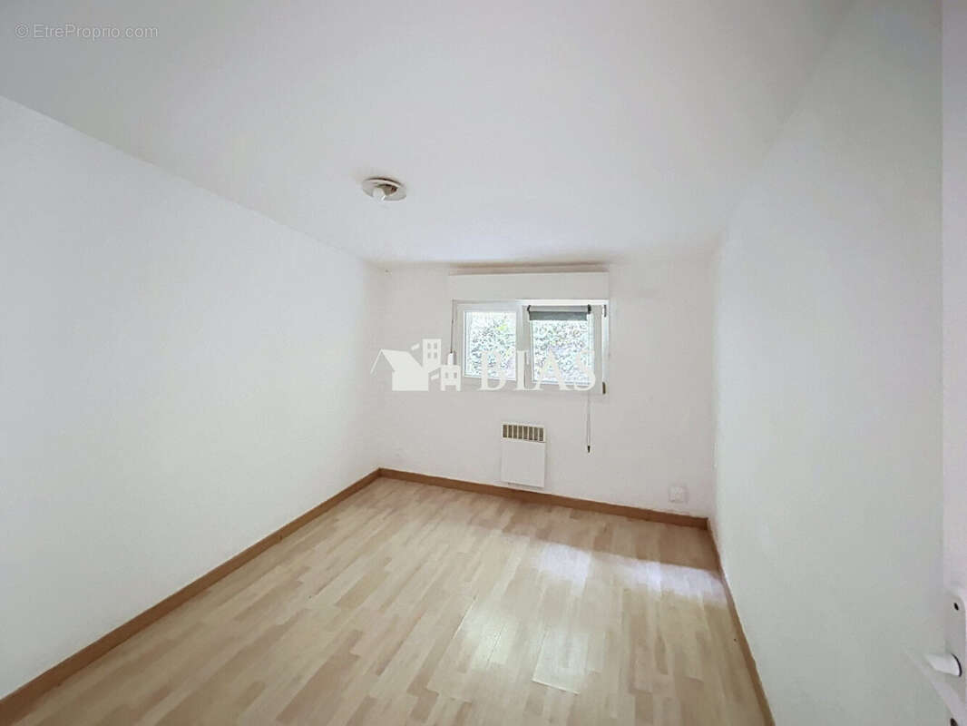 Maison 88 m² à Freneuse  - photo 5