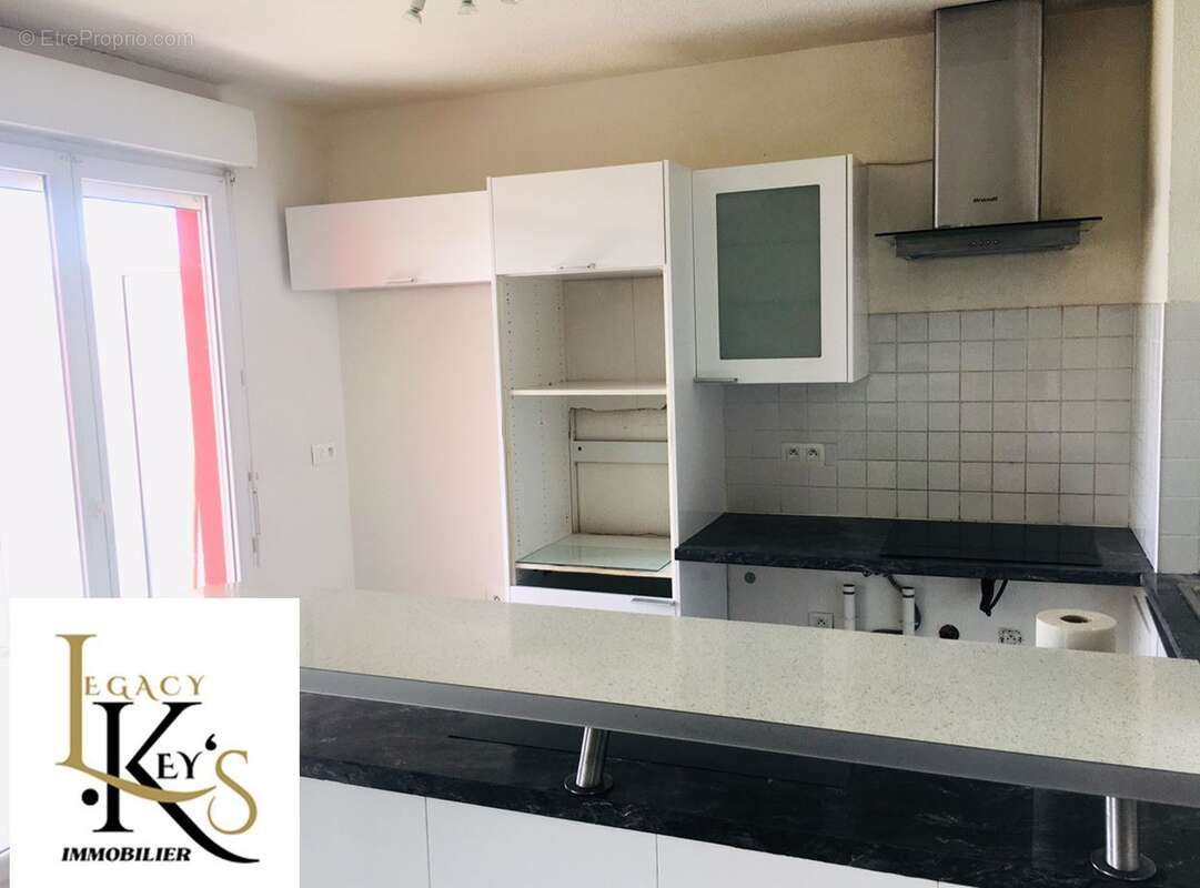 Appartement 70 m² à Lormont  - photo 2