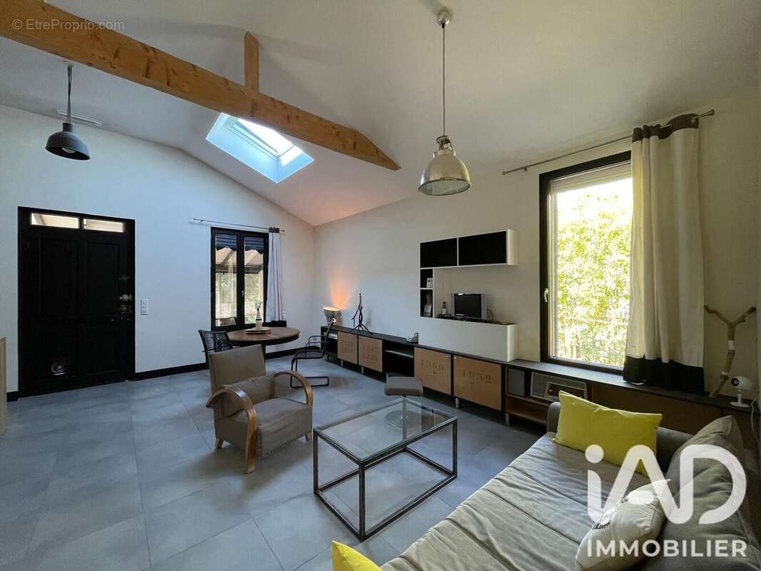 Maison 84 m² à Castelnau-Le-Lez  - photo 5