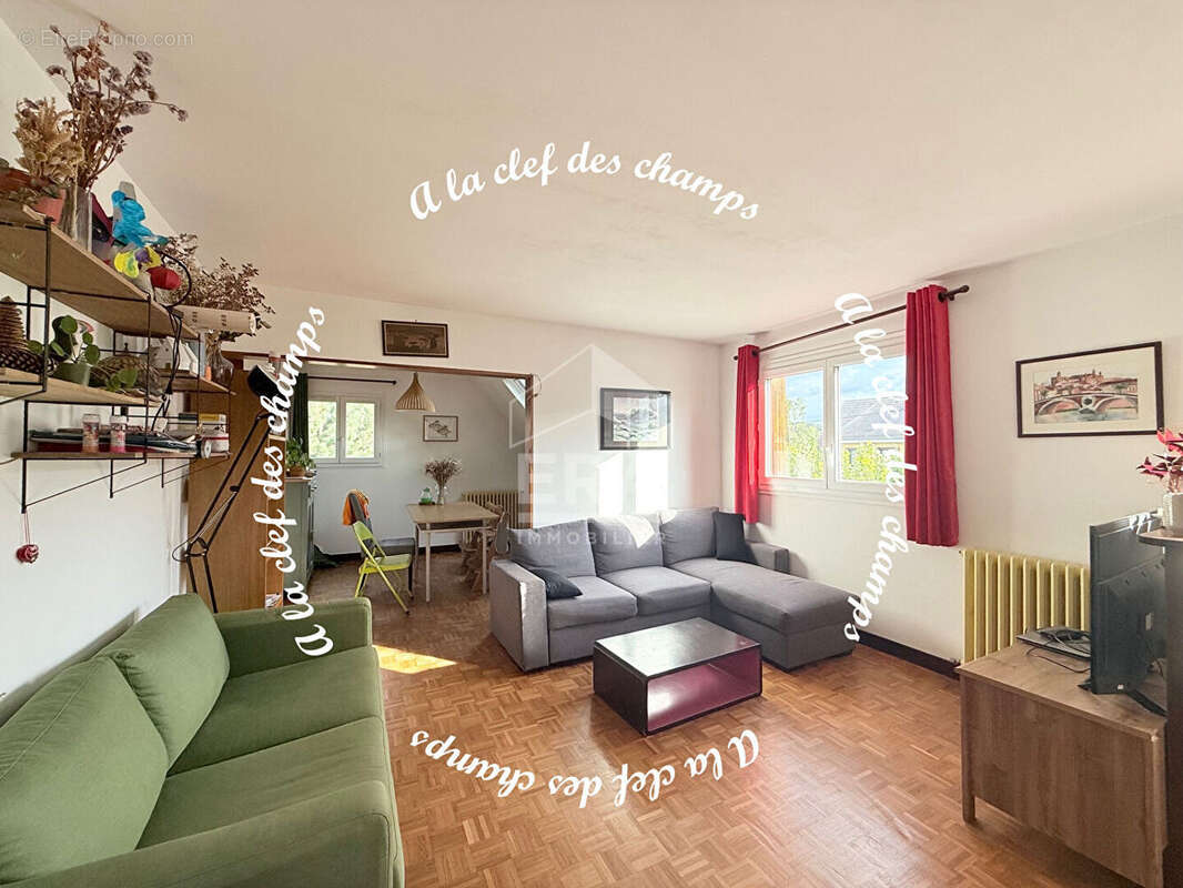 Appartement à BURES-SUR-YVETTE