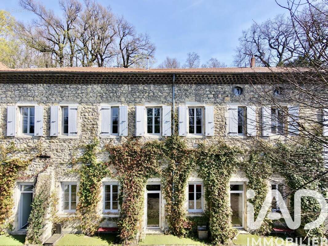 Maison 718 m² à Cliousclat  - photo 3