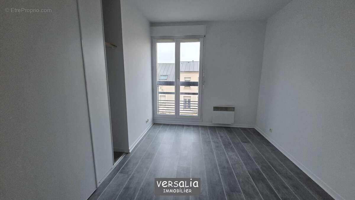 Appartement à SAINT-CYR-L'ECOLE