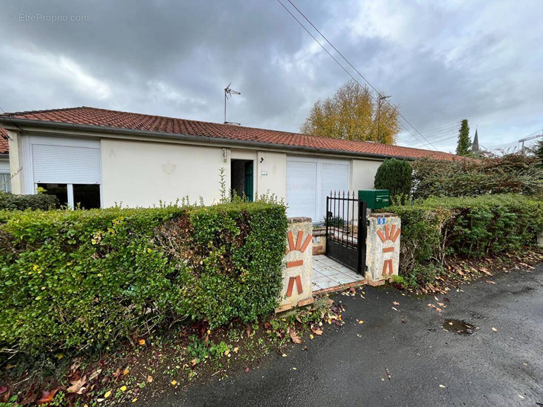 Maison à TREMENTINES