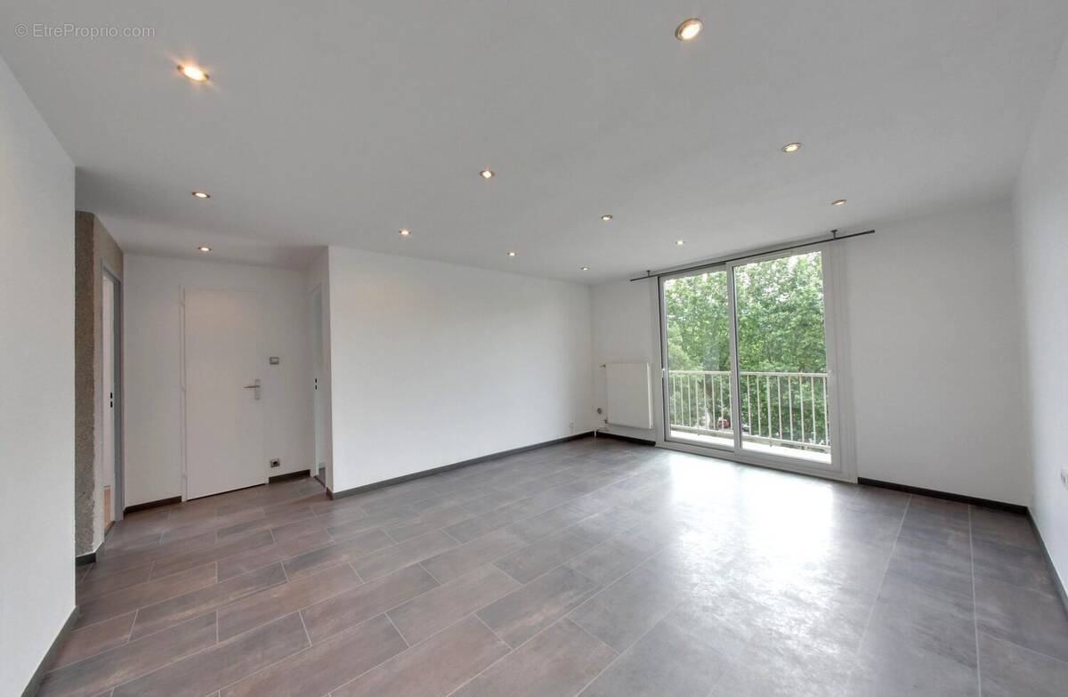 Séjour - Appartement à ECHIROLLES