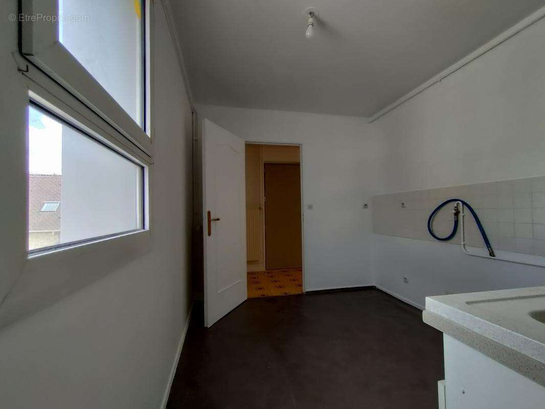Appartement à BORNEL