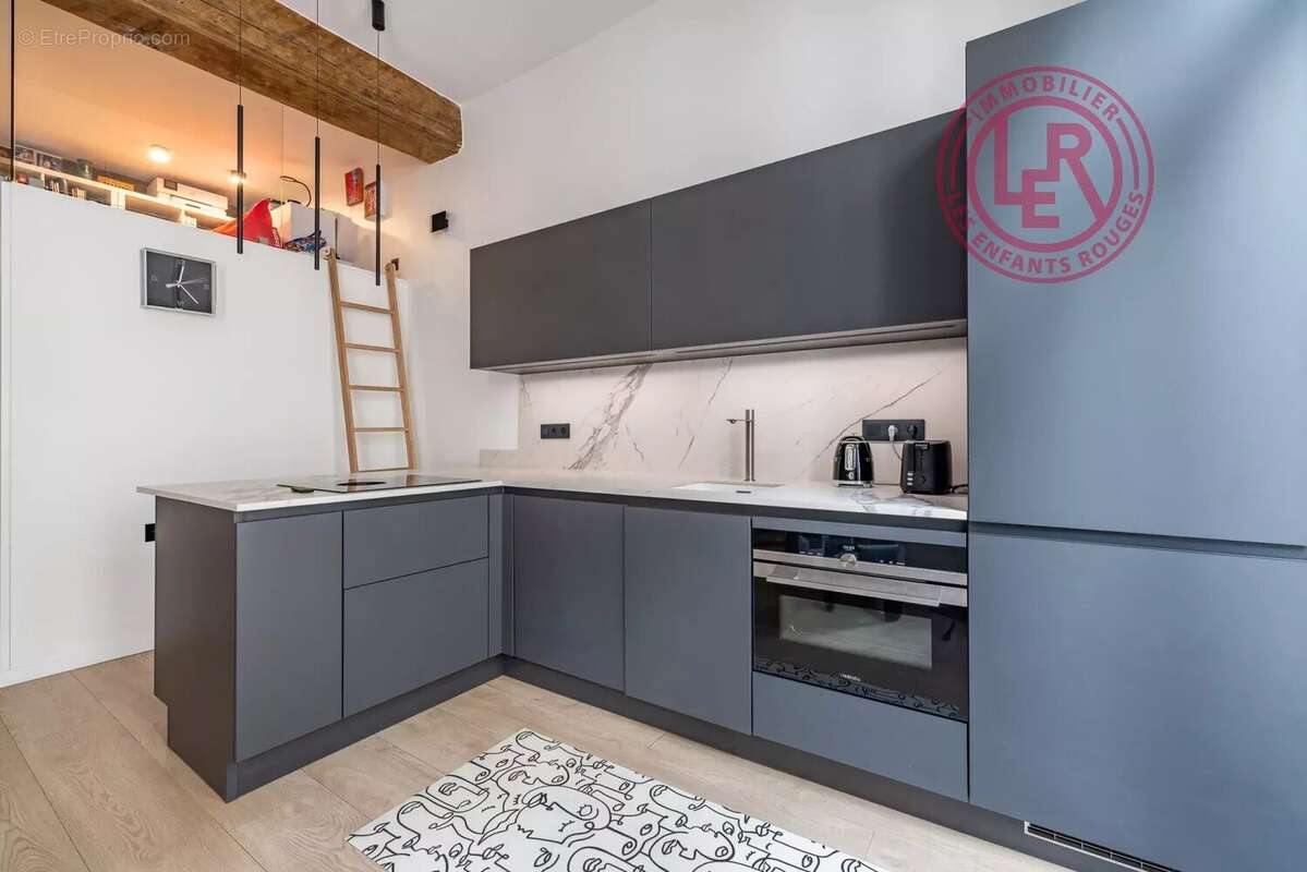 Appartement à PARIS-4E
