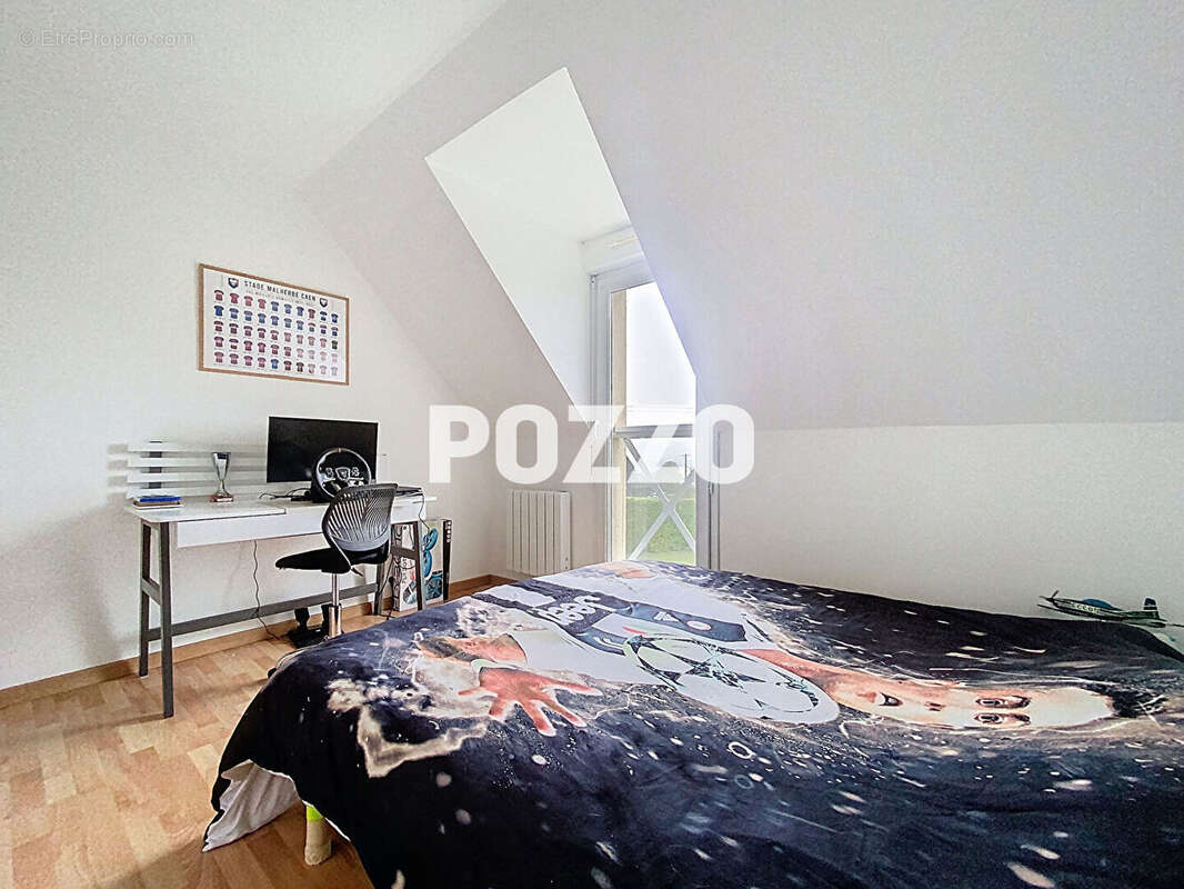 Maison à SAINT-JEAN-DES-BAISANTS