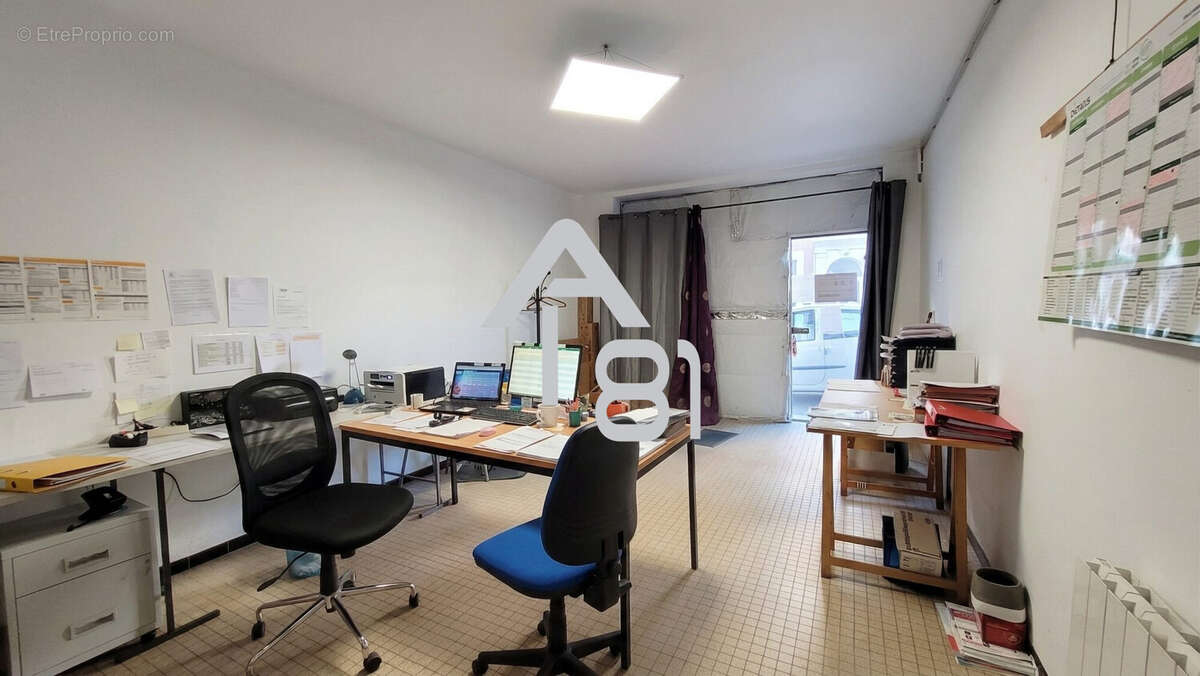 Appartement à MIRANDOL-BOURGNOUNAC