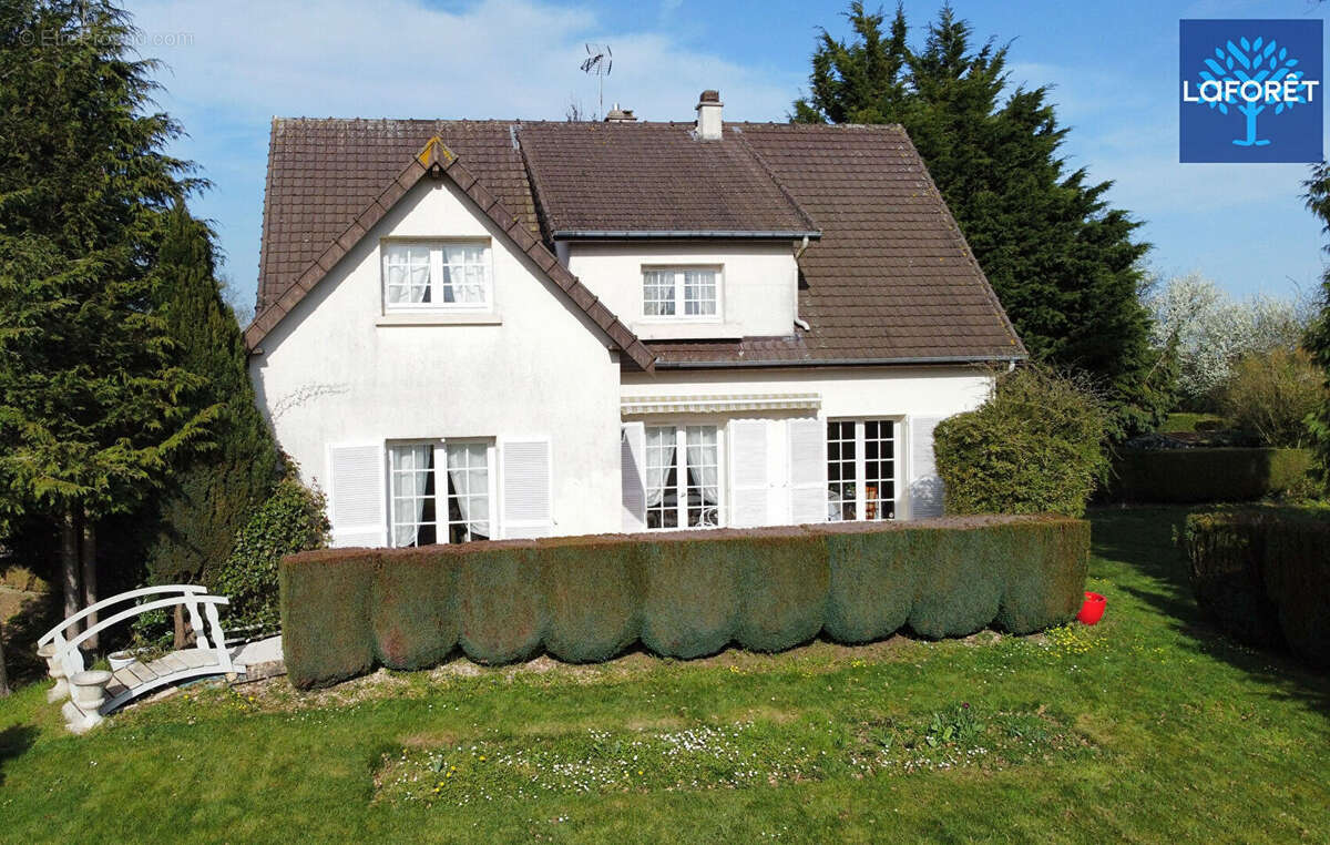 PAVILLON BERNAY - 7 pièce(s) - 180 m2 - photo 17