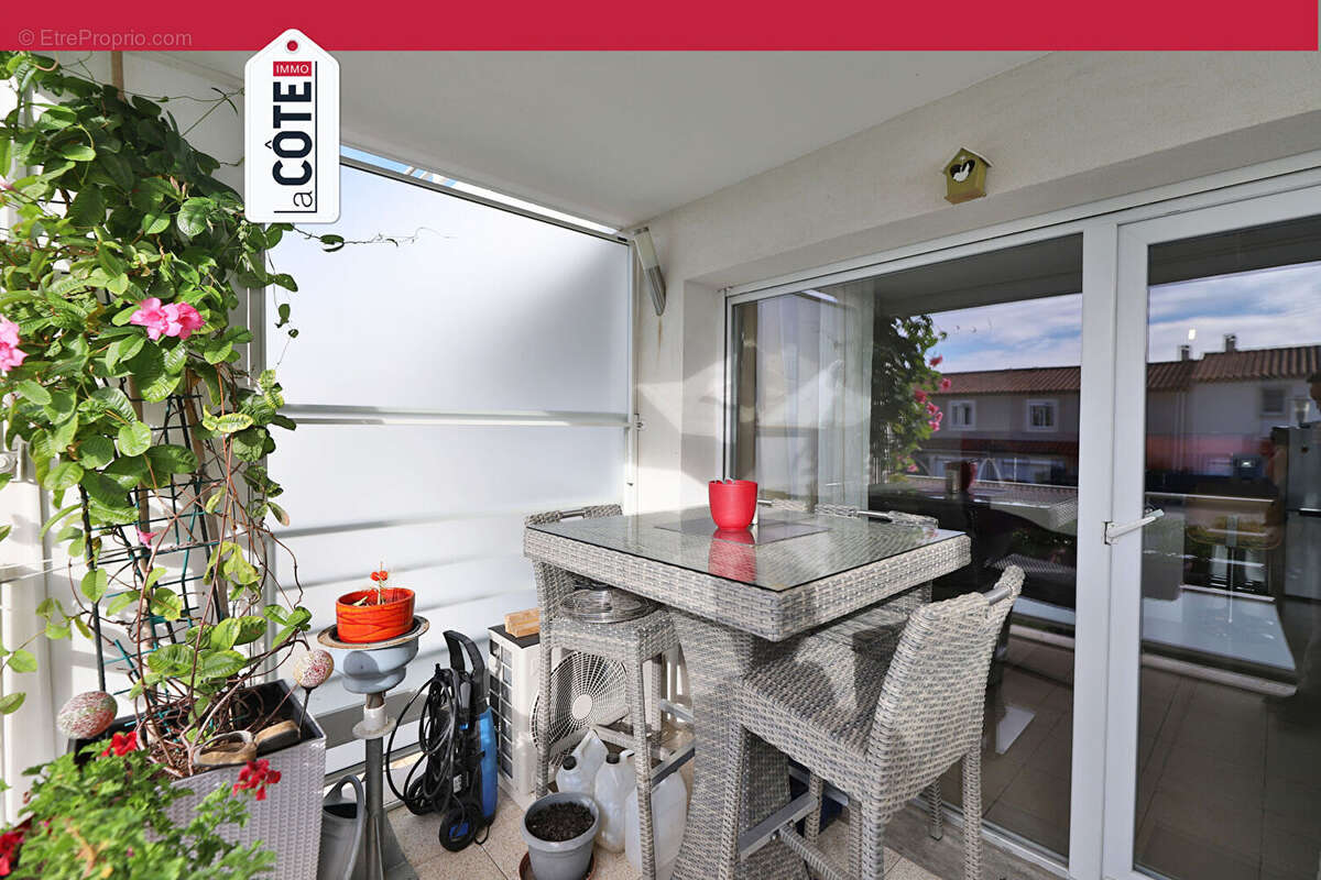 Appartement à CHATEAUNEUF-LES-MARTIGUES