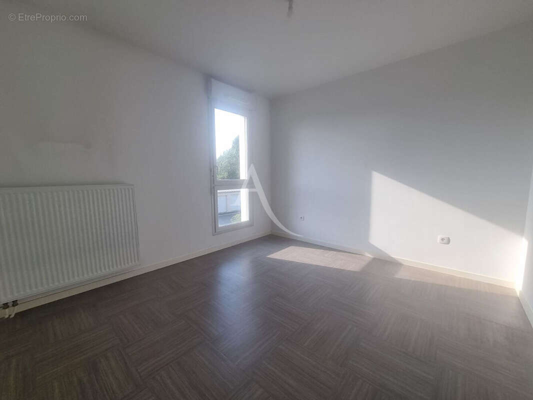 Appartement à SAINT-SEBASTIEN-SUR-LOIRE