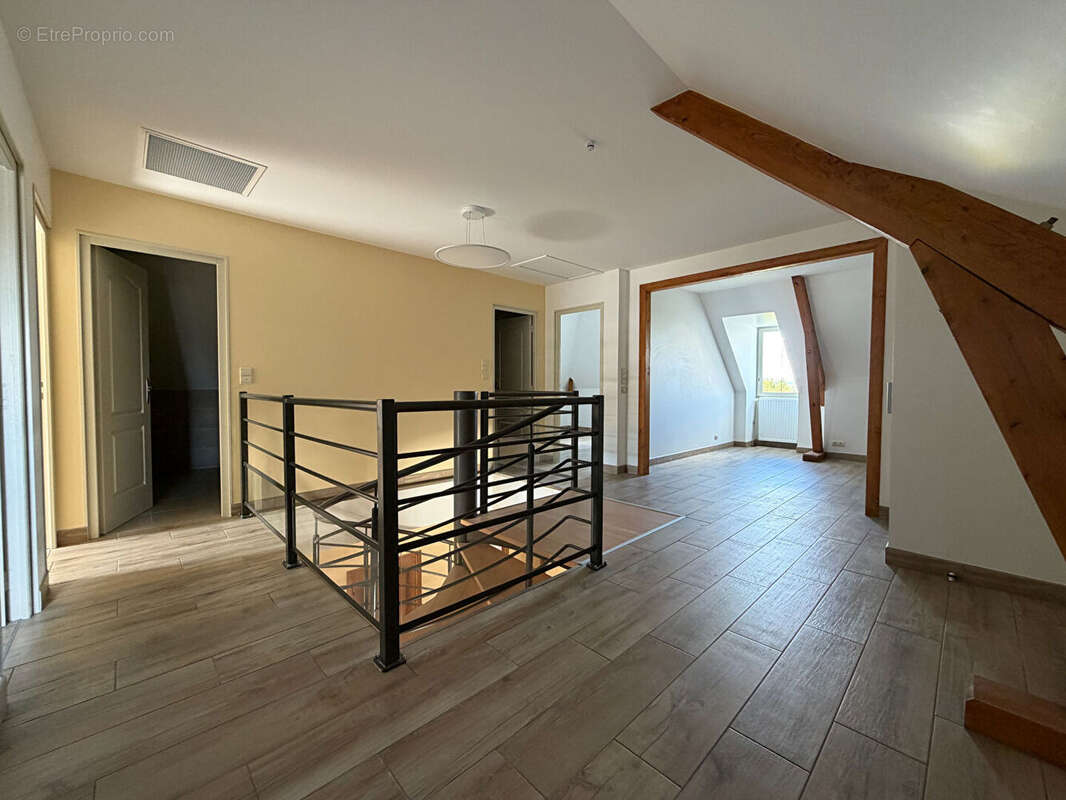Villa aux prestations rares ! volumes, confort & accessibilité - photo 9