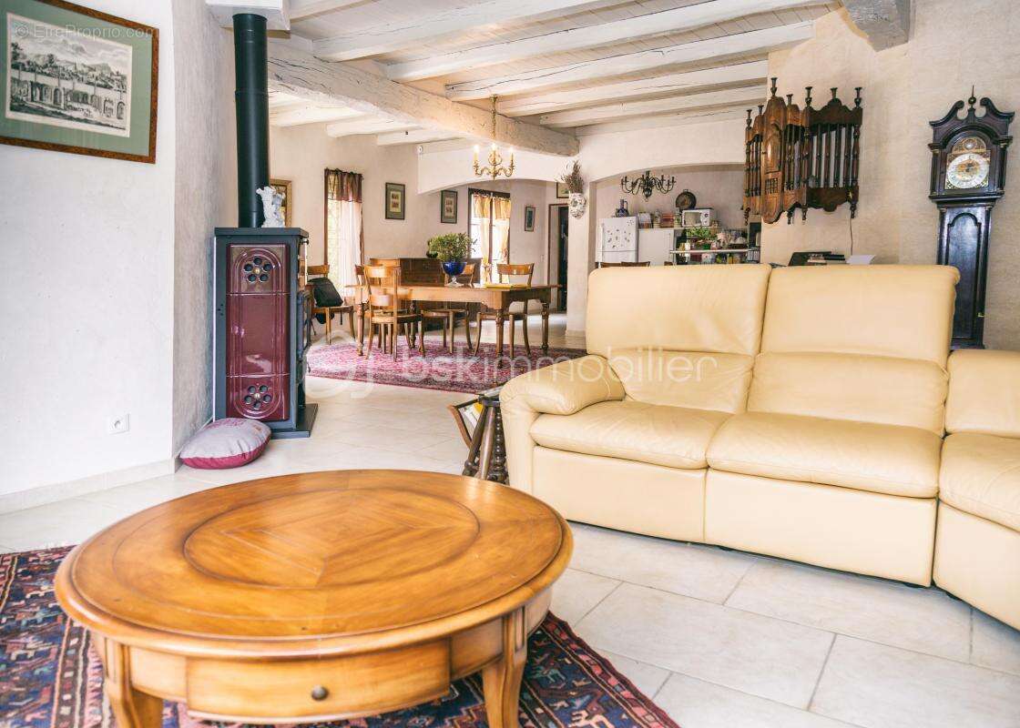 Maison à LALINDE
