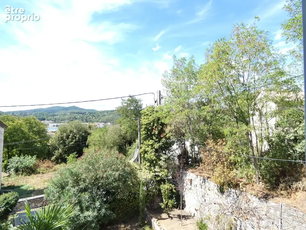 Alès, superbe maison de maître avec piscine à deux pas du centre ville. - photo 27