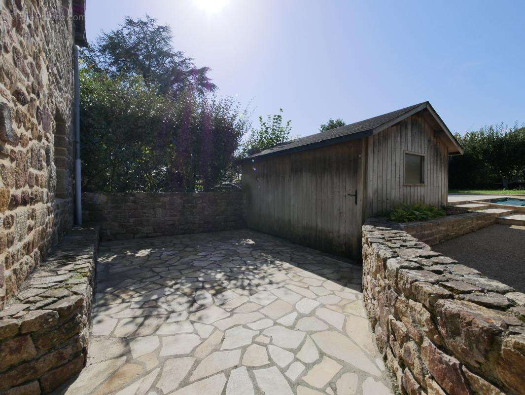 Maison à VIEUX-VY-SUR-COUESNON