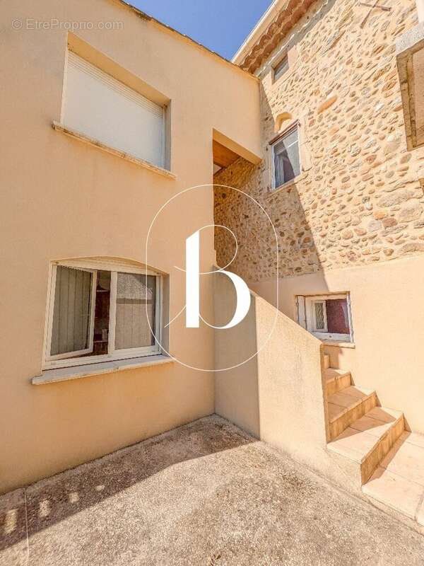 Maison 87 m² à Saint-Ambroix  - photo 10