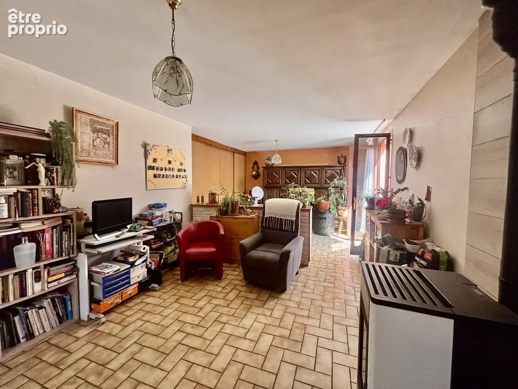 EXCLUSIVITÉ   Une opportunité rare sur le secteur recherché de Chambéry-le-Vieux, limite Sonnaz - photo 12