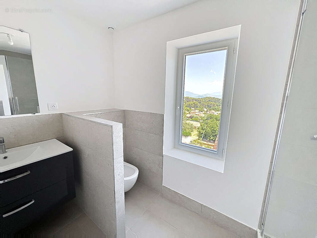 Appartement à SAINT-SAVOURNIN