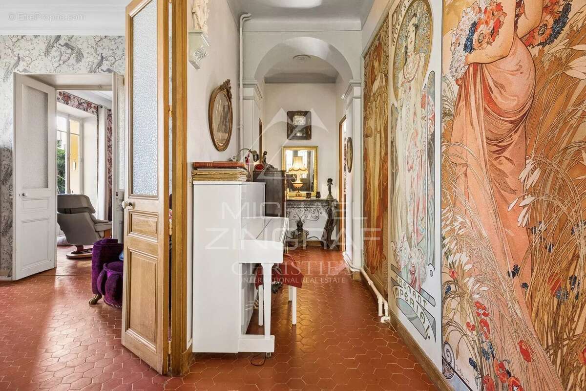 Maison à GRASSE