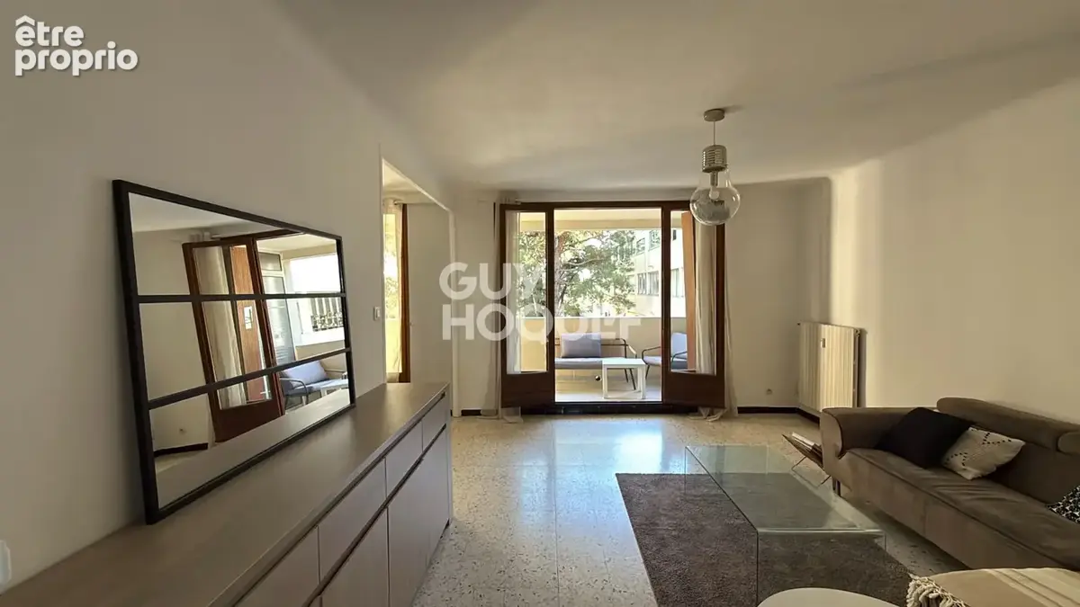 Appartement à LE PONTET