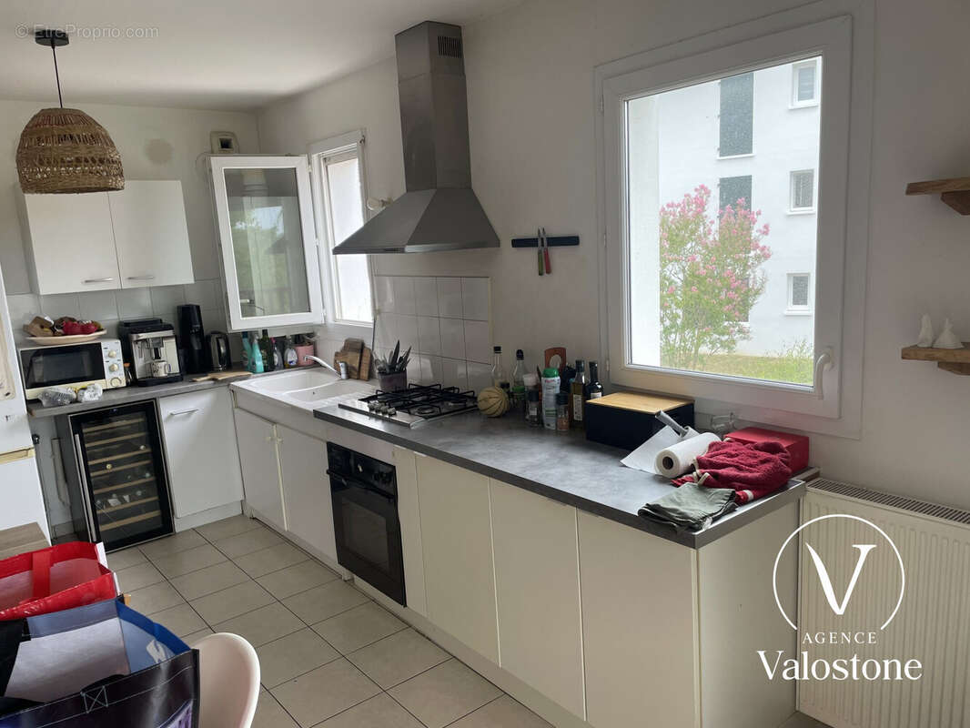Appartement 61 m² à Villefranque  - photo 7