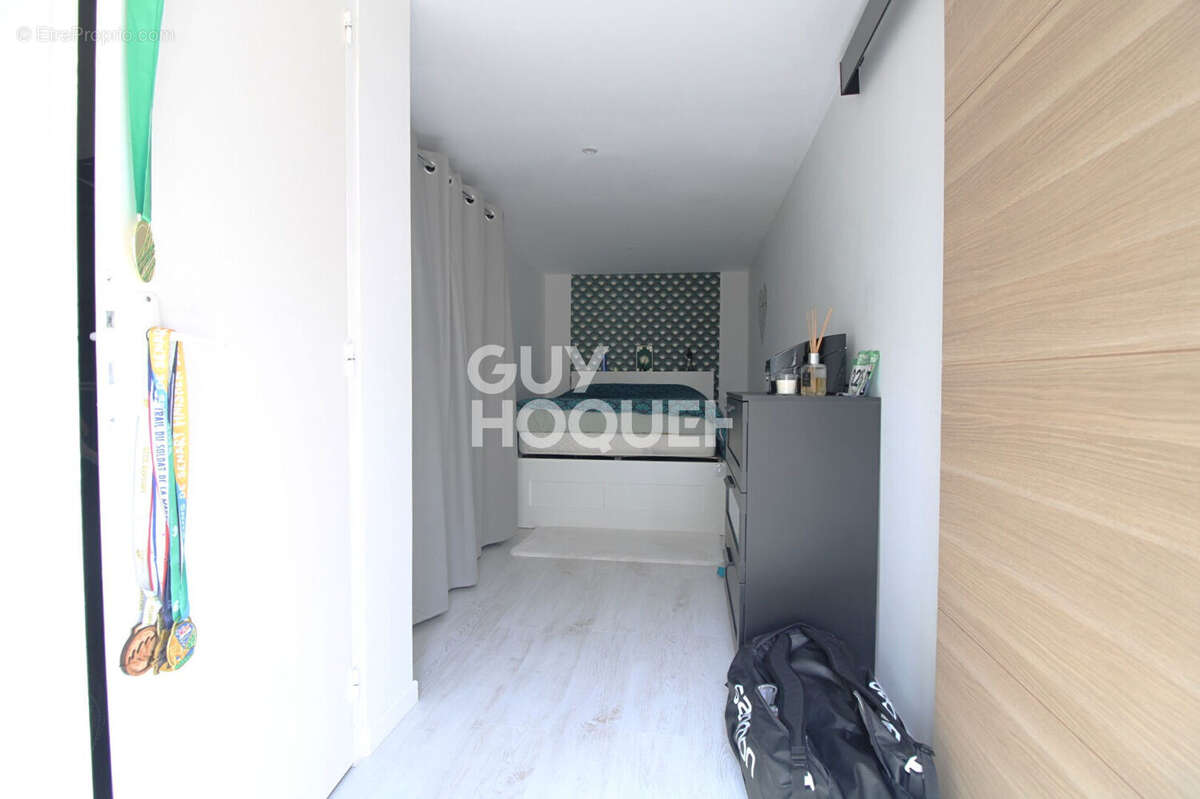 Appartement à BRIE-COMTE-ROBERT