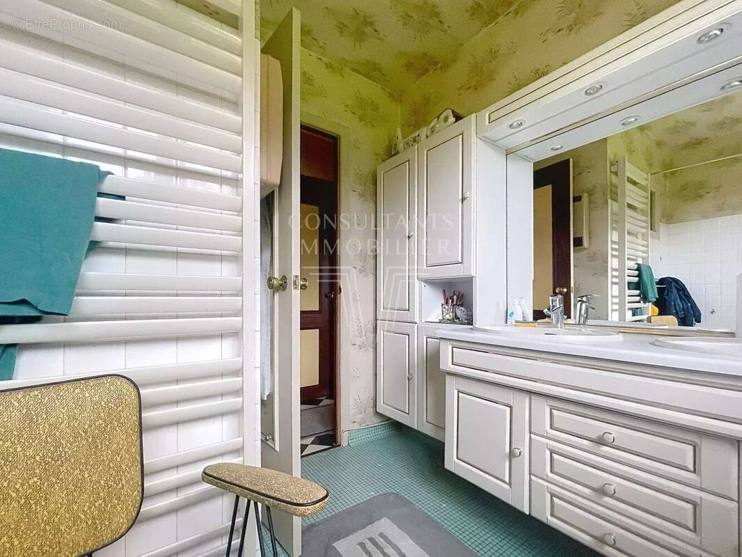 Maison à SAINT-MARTIN-AUX-CHARTRAINS