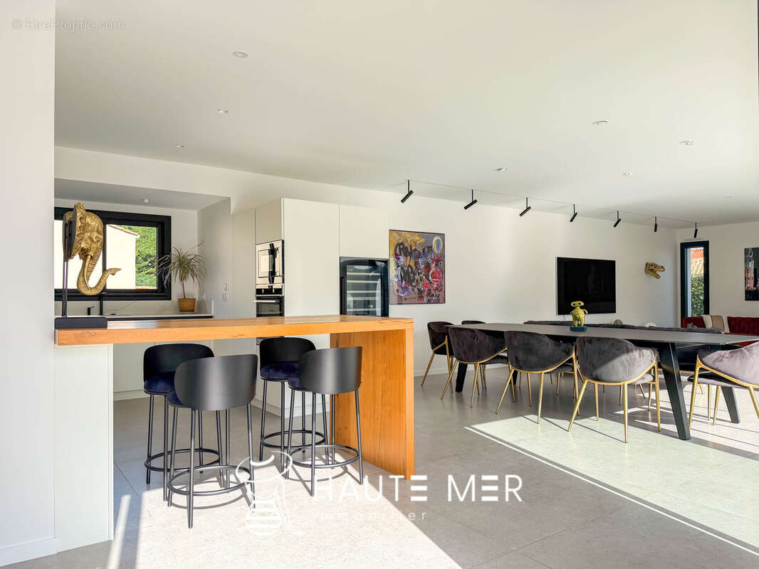 Maison à LONGEVILLE-SUR-MER