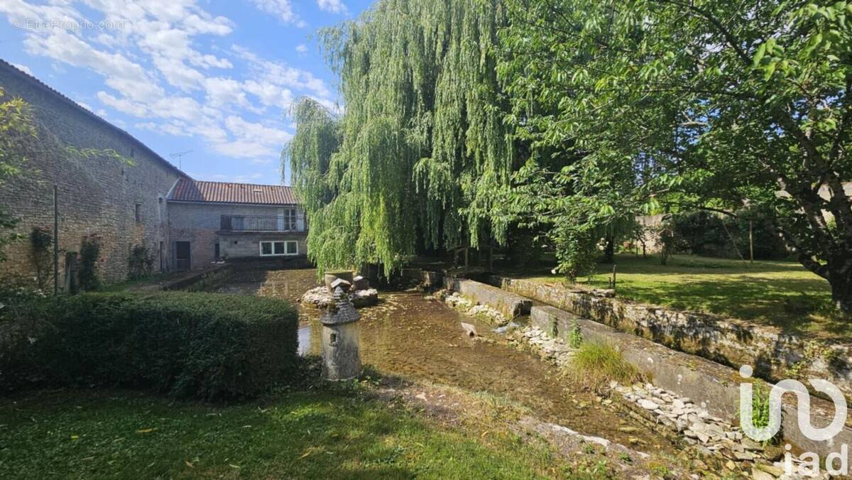 Photo 1 - Maison à LIZANT