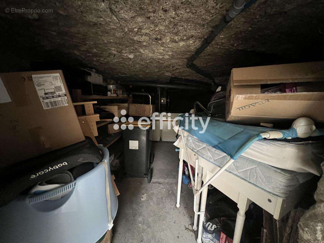 Appartement à LA MEMBROLLE-SUR-CHOISILLE