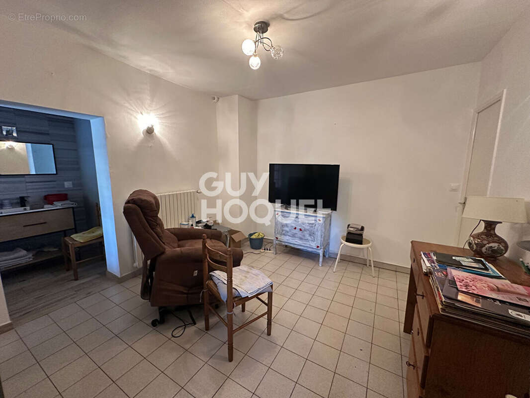 Maison 141 m² à Saint-Fromond  - photo 6