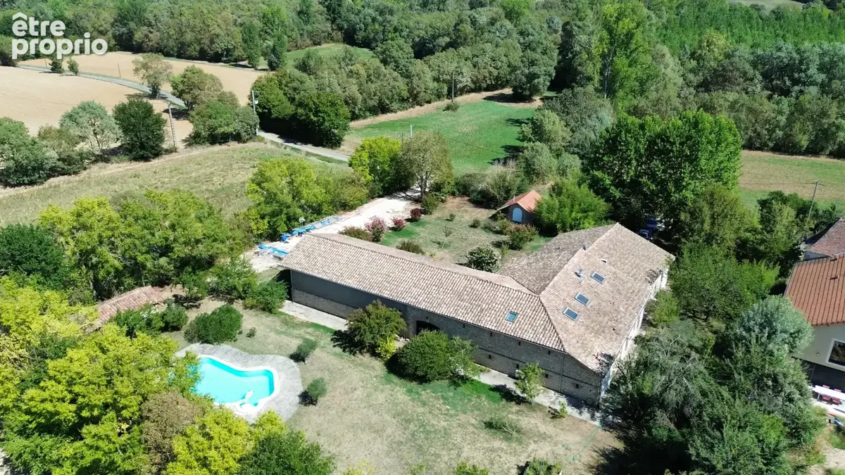 Maison à MAUVEZIN