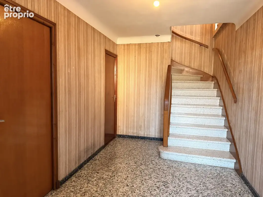 Maison T6 127m2 - photo 12