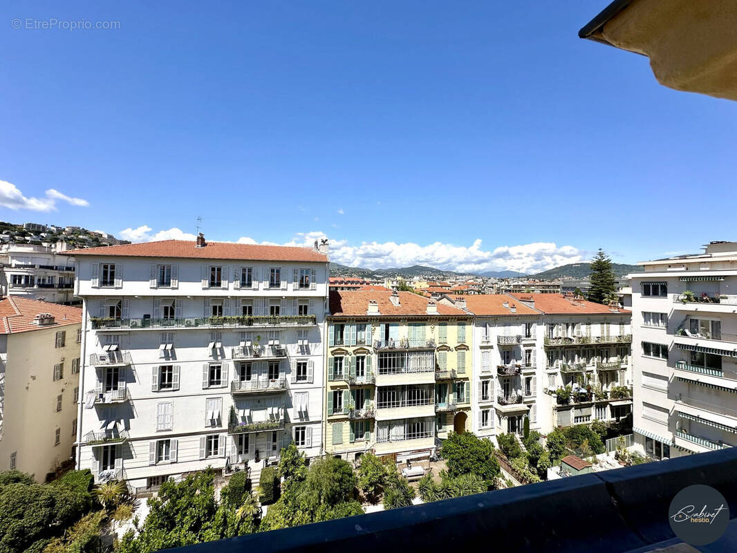 Vue de l'appartement - Appartement à NICE