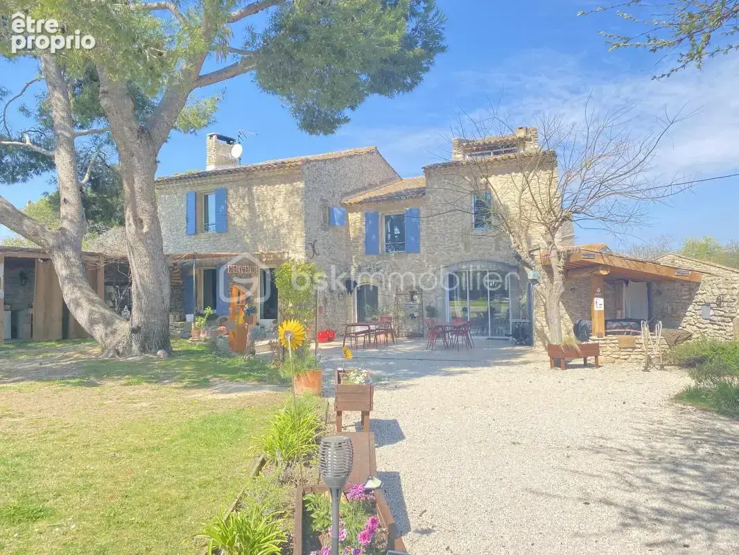 Bastide de caractère du XVIIIᵉ siècle avec piscine au cœur d’un écrin de nature - photo 3