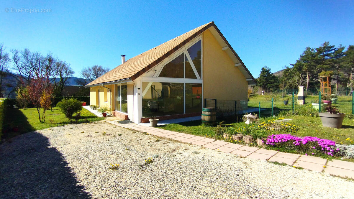 Maison à COGNET