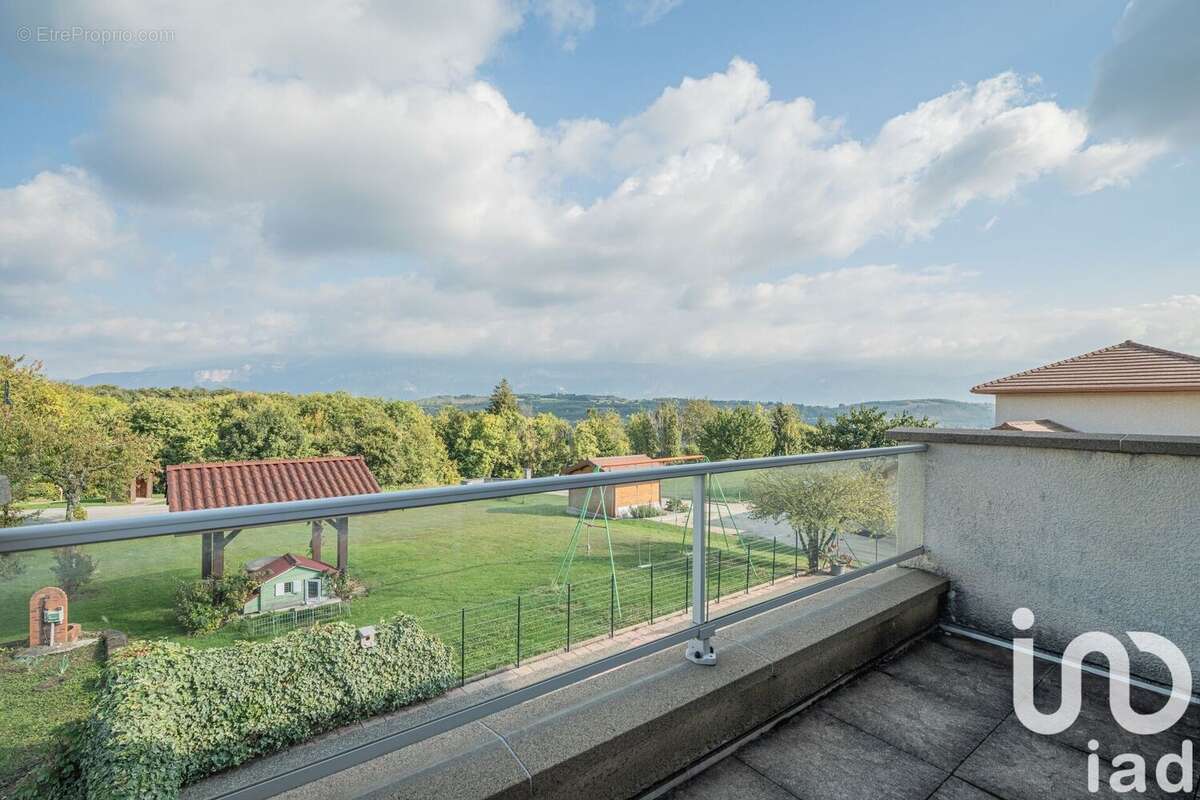 Photo 9 - Maison à VATILIEU