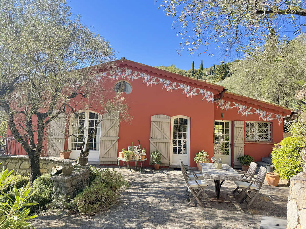 Maison à SPERACEDES