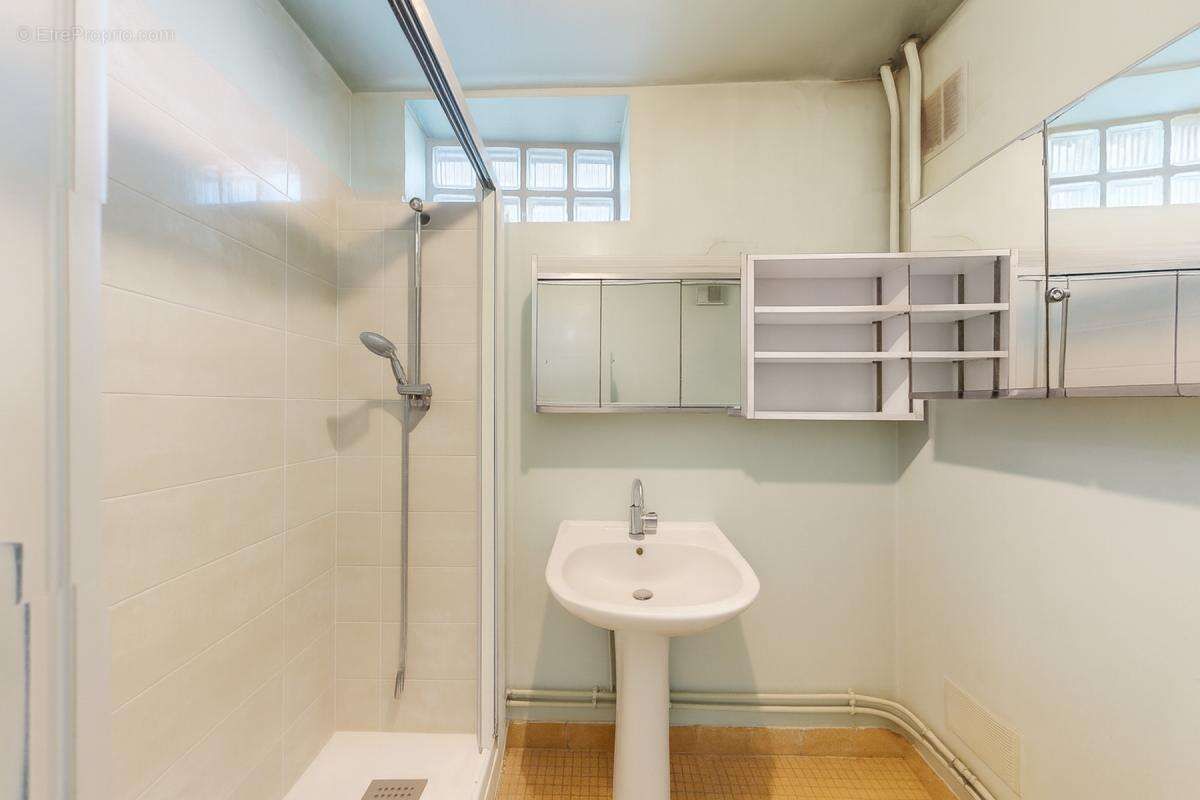 Appartement à BOIS-COLOMBES