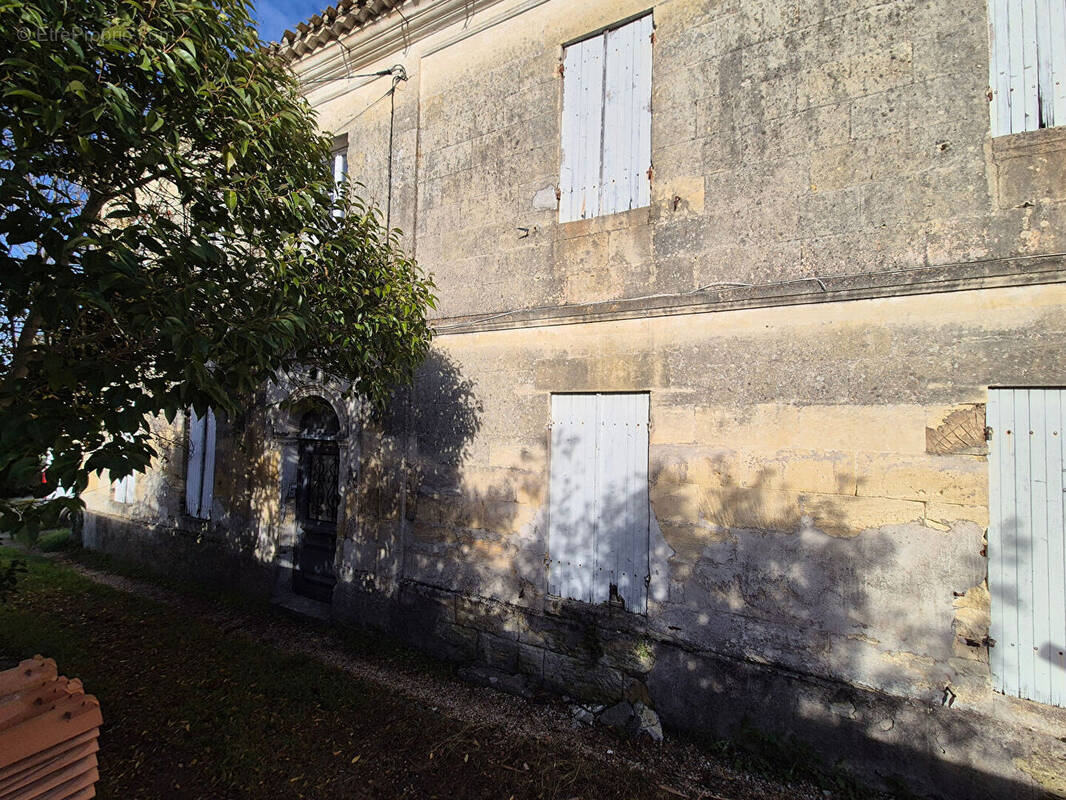 Appartement à LES BILLAUX